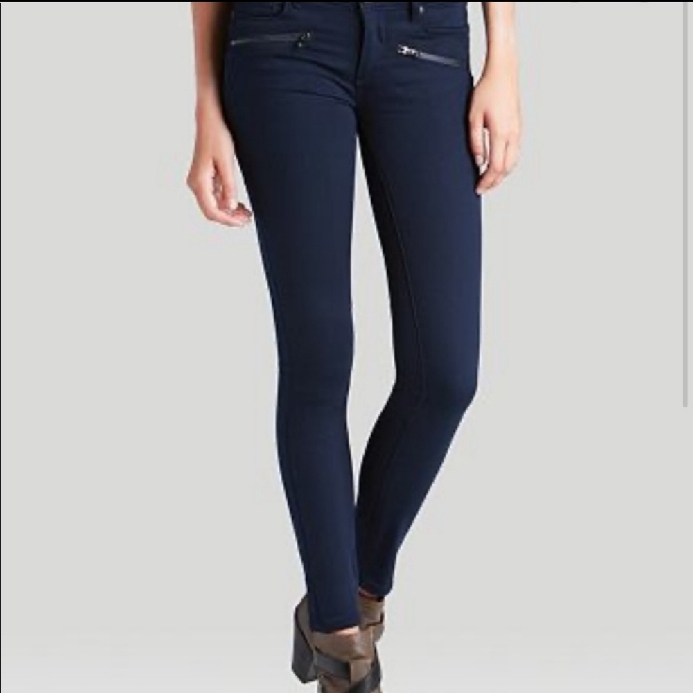 *NWOT* Paige Mid-Rise-Skinny Indio Zip Jeans, Size 31